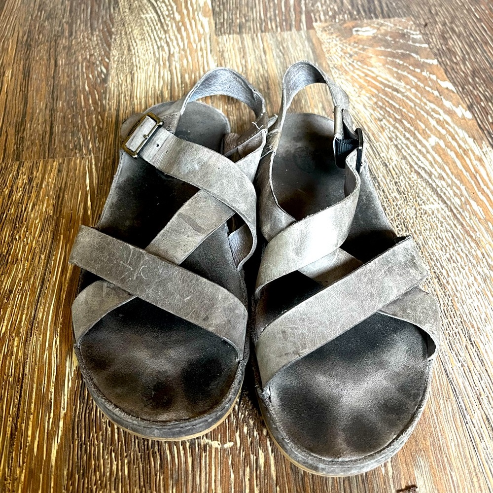 Chaco wayfarer sandals